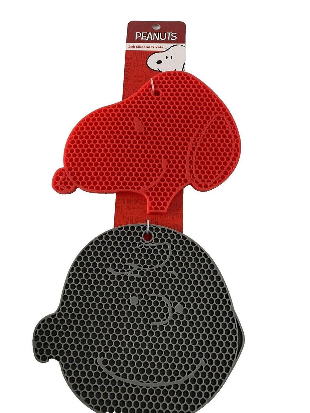 Snoopy Peanuts Silicone Kitchen Trivets 2pc Cute Cartoon Pot Holder Set